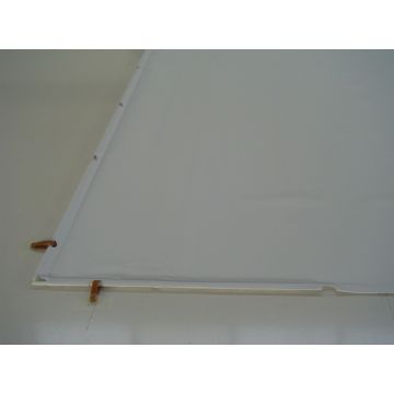 250x140 cm formato 16:9 Telo Forato con bordi e asole